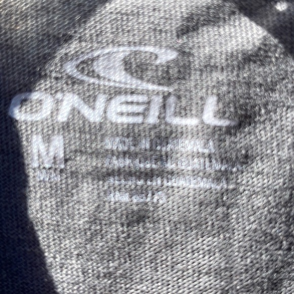 O’Neil Size Medium Gray With Pink Design NWT 100% Cotton - Picture 3 of 6